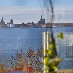 Panoramalodge Ruegen 公寓 Altefähr